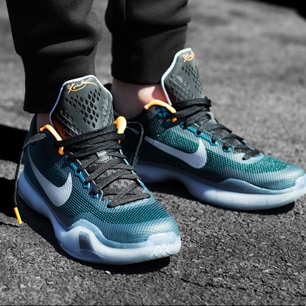 Nike KOBE X